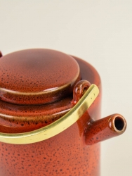 Hoa Bien Laterite teapot with brass handle