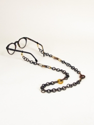 Image descriptive pour la cat&eacute;gorie : Chaînes à lunettes
